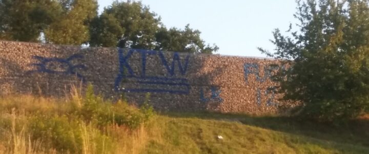 Gabionenwand - Weiherfeld-Ost -- (c) Christian Kehr - 2020