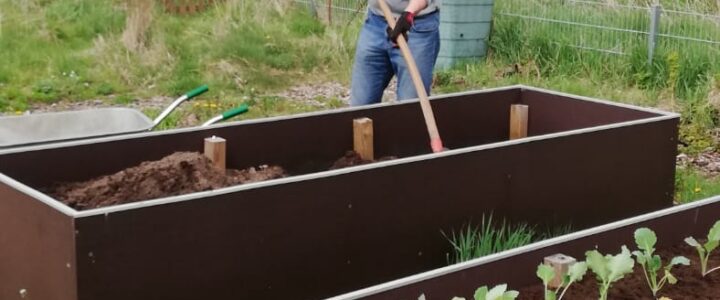 Errichtung von Hochbeeten im Blumen- & Gemüsegarten Errichtung von Hochbeeten im Blumen- & Gemüsegarten