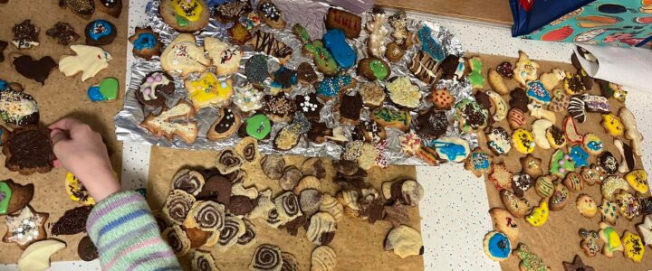 Adventsbacken für unsere Nachwuchskonditoren Adventsbacken für unsere Nachwuchskonditoren